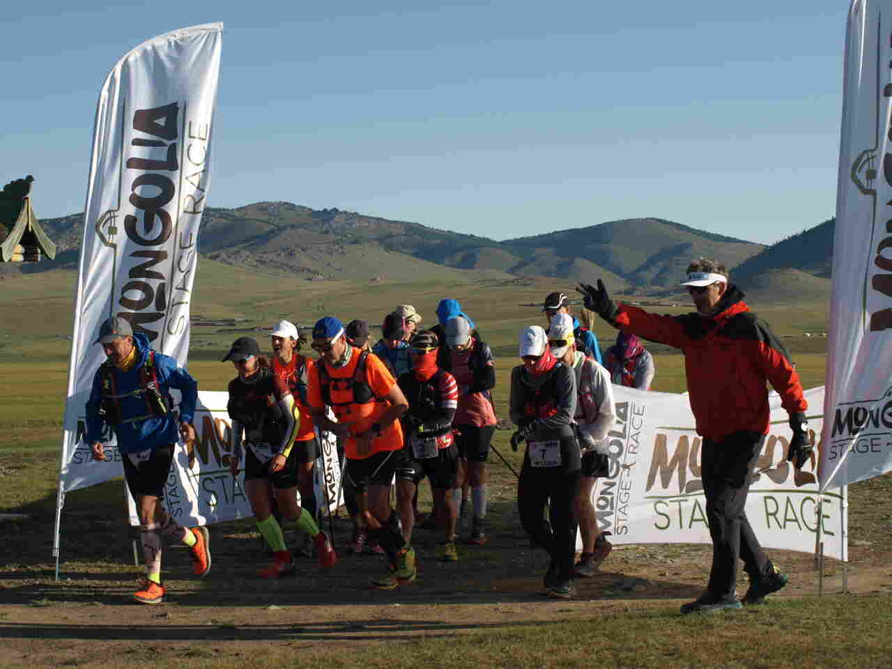 OLYMPUS DIGITAL CAMERA MONGOLIA TRAIL RUN SORTIDA ETAPA 3<br />